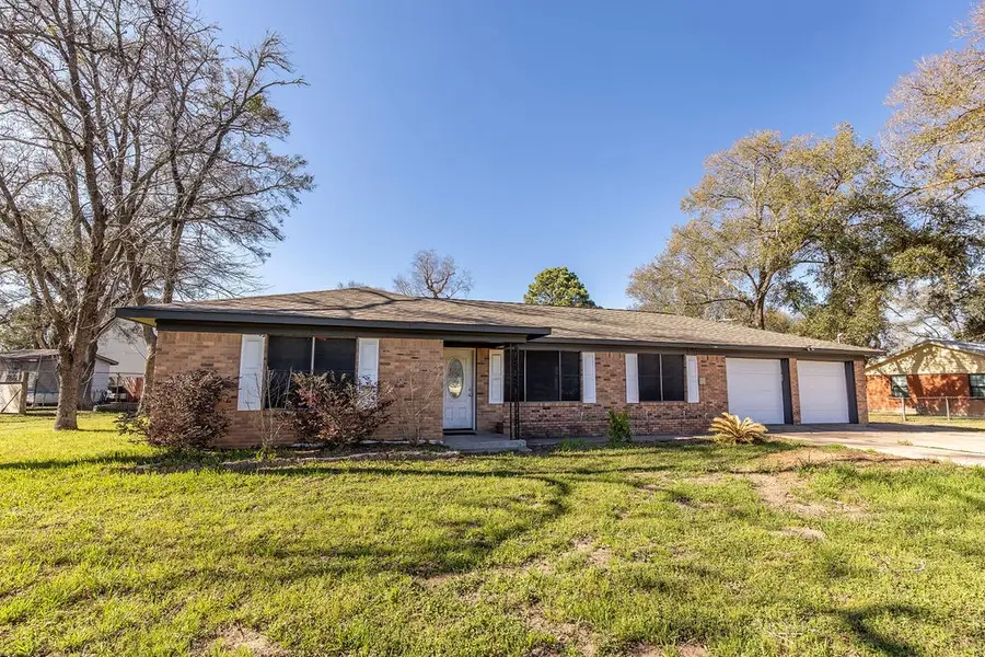 236 Old San Felipe Road, Sealy, TX 77474 - #2