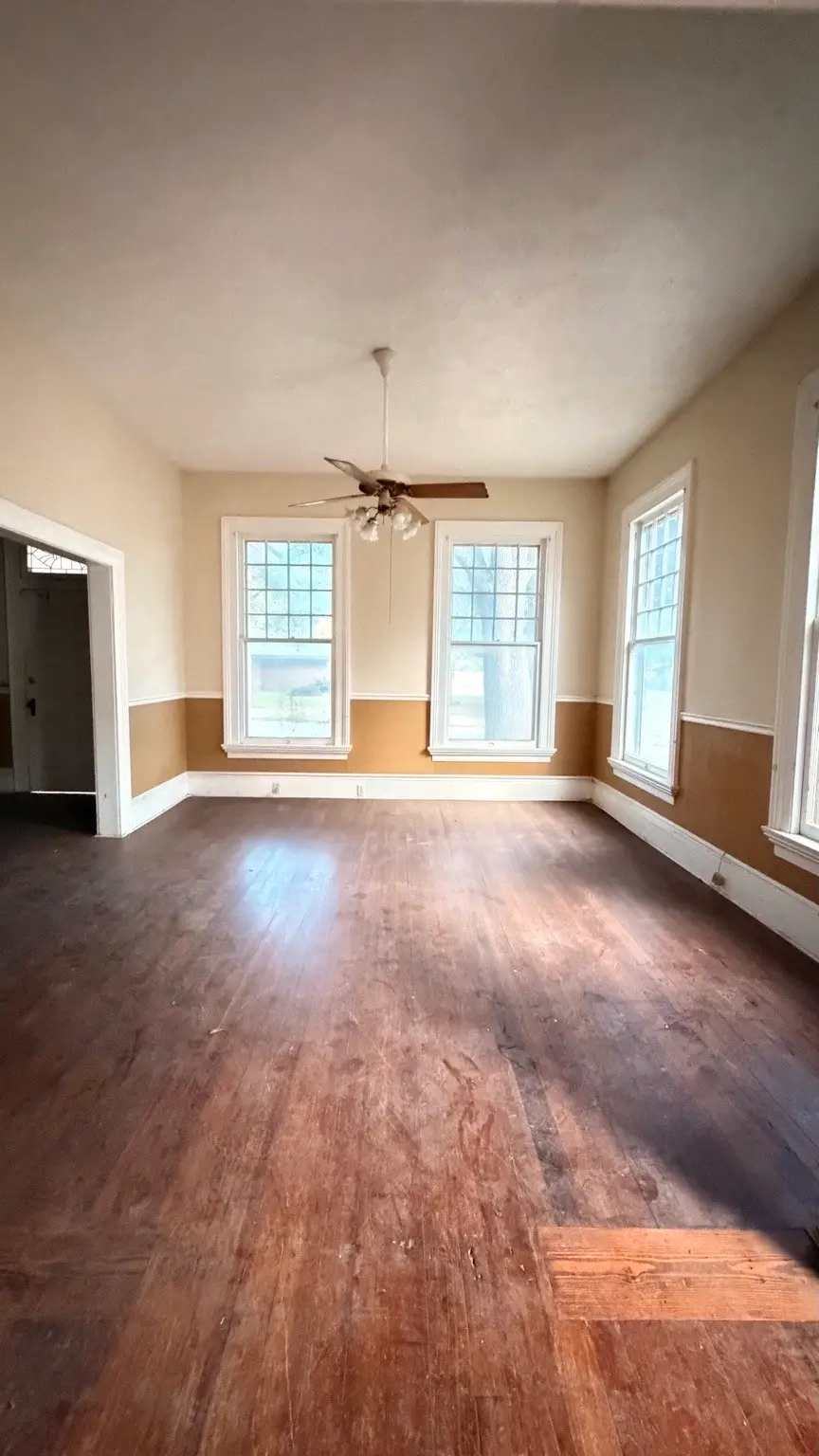 100 W Stockbridge Street, Eagle Lake, TX 77434 - #2