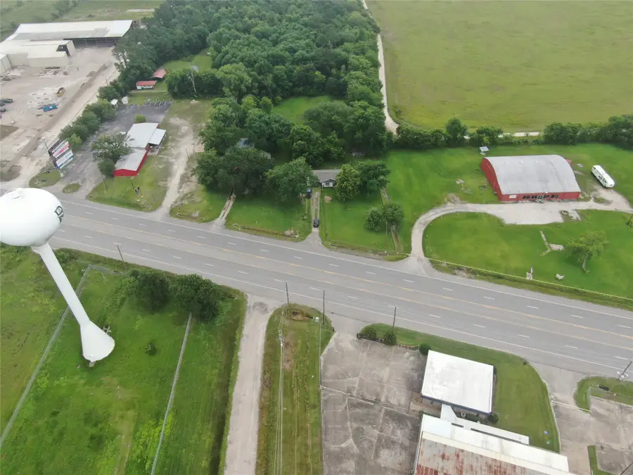 6131 Hwy 146, Dayton, TX 77535 - #2