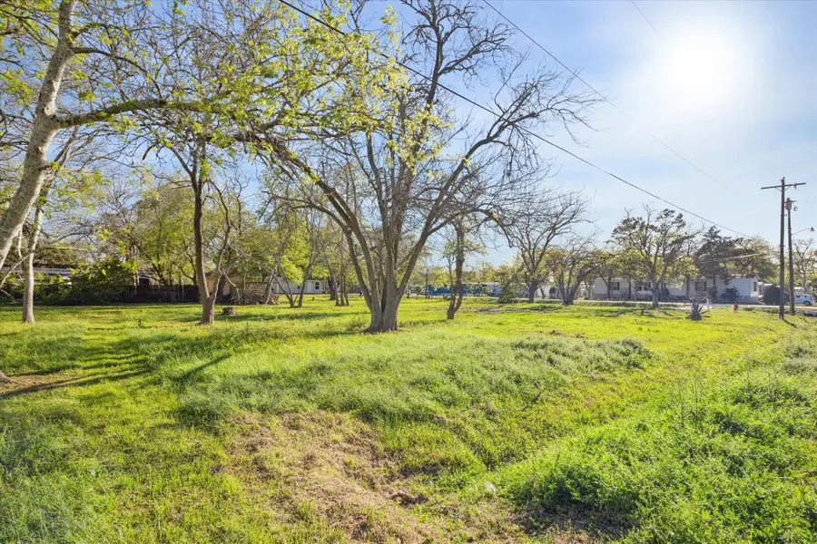 3109 Texas Avenue, Dickinson, TX 77539 - Image #2