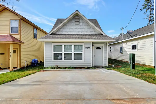 16373 Eastchase Street, Montgomery, TX 77316