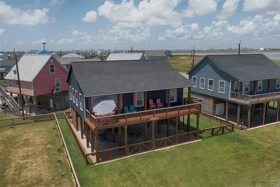 1922 Blue Water Highway, Surfside Beach, TX 77541 - Image #2