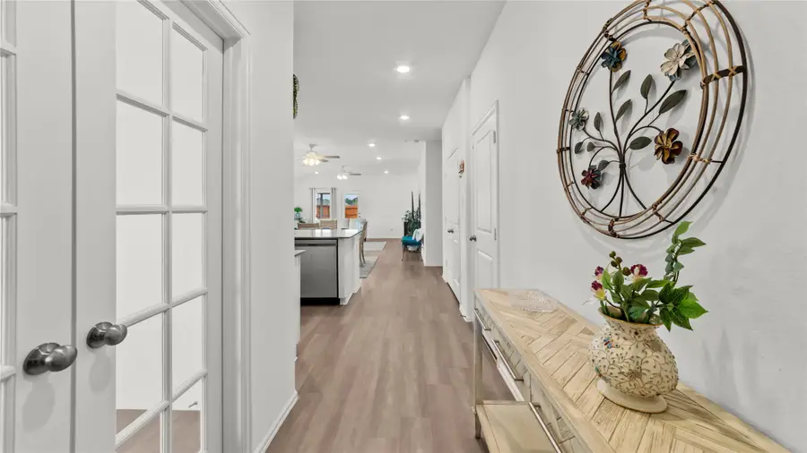 303 Stablebrook Street, Magnolia, TX 77354 - #2