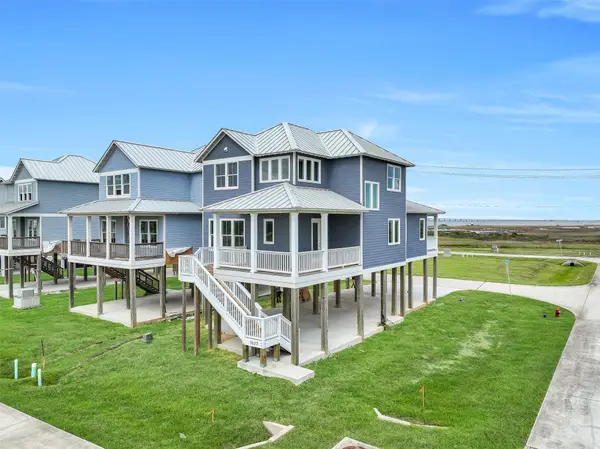 1627 Bay Pointe Drive, Galveston, TX 77554