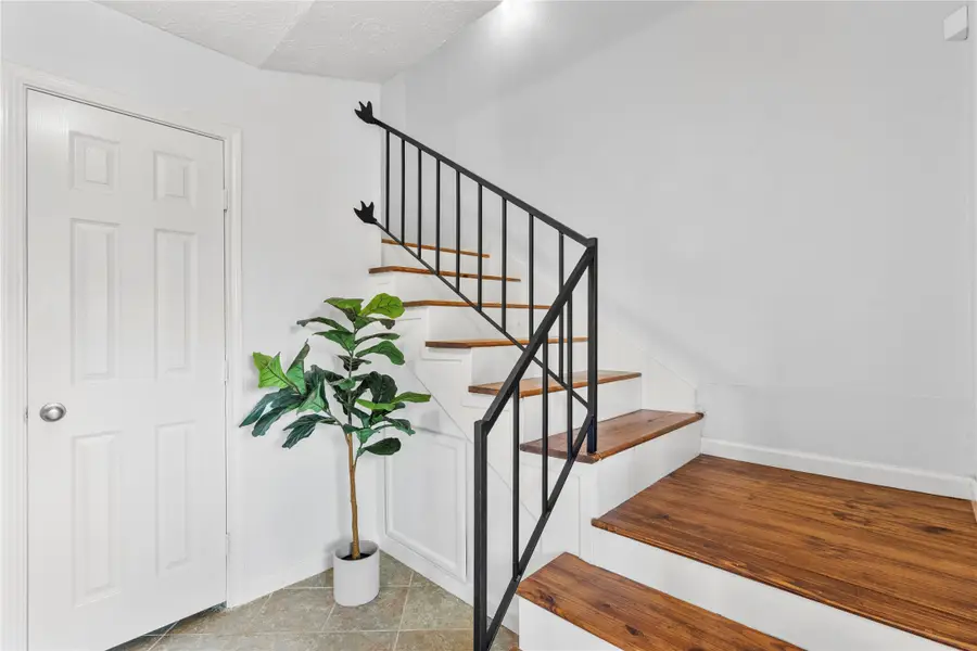 417 Brookdale Drive, League City, TX 77573 - Image #3