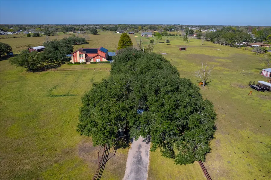 3600 West South, Alvin, TX 77511 - Image #2