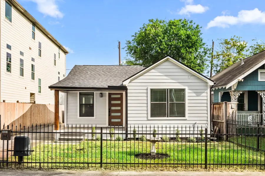 803 E 29th Street, Houston, TX 77009 - Image #2