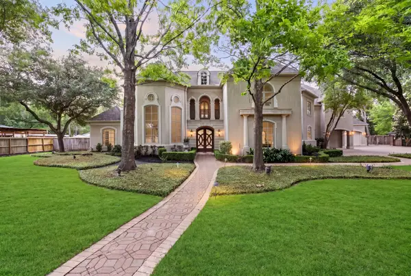 835 Echo Lane, Hedwig Village, TX 77024