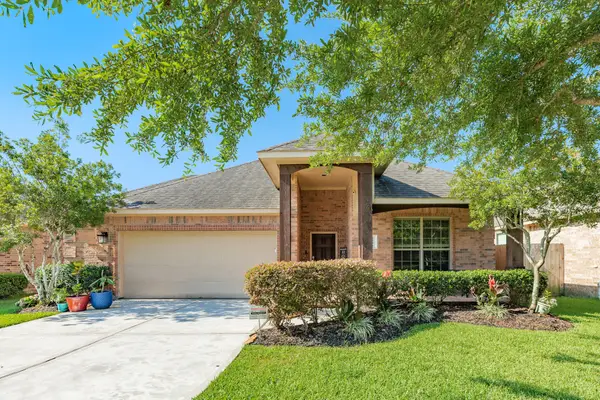 2506 Via Montesano, League City, TX 77573