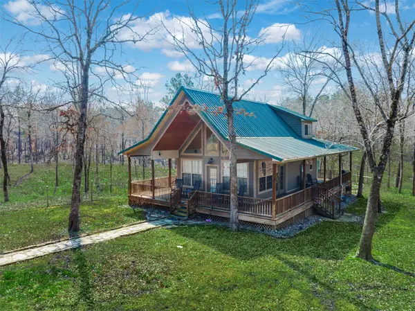 8779 Fm 768 N, Jacksonville, TX 75766