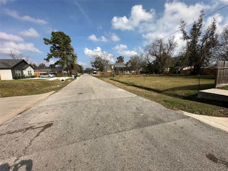 1031 Junell Street, Houston, TX 77088 - Image #3