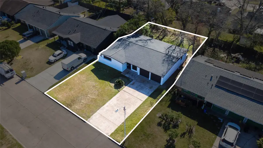 3727 Prudence Drive, Houston, TX 77045 - Image #3