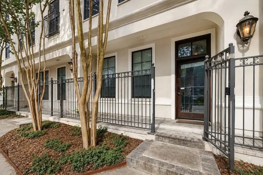 1602 Elgin Street #6, Houston, TX 77004 - #2