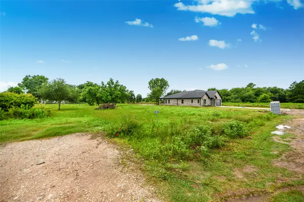 605 Lily Street, Waller, TX 77484