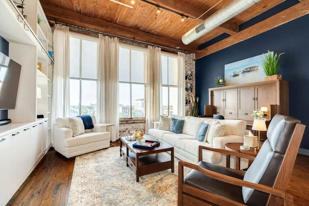 2400 Mechanic Street #402, Galveston, TX 77550 - #1