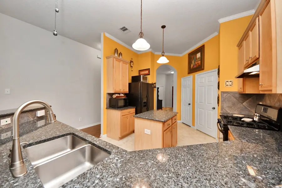 9818 Lynette Falls Drive, Houston, TX 77095 - #2