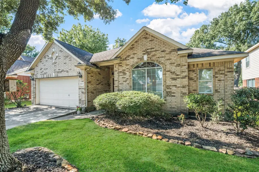 18423 Yellowstone Trail, Humble, TX 77346 - Image #2