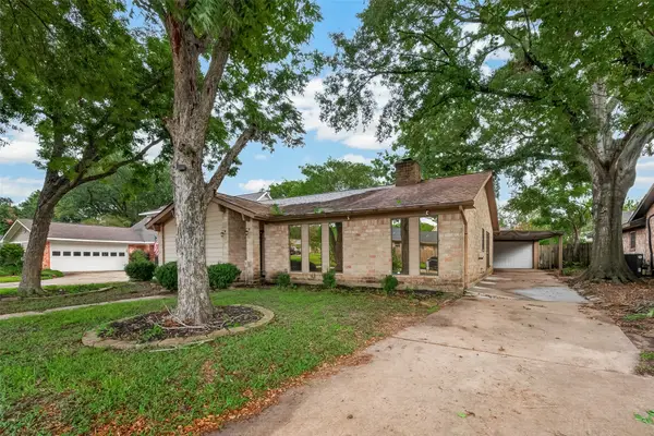 9854 Sagebark Drive, Houston, TX 77089