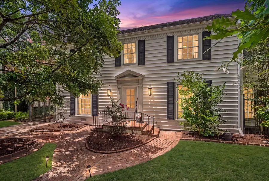 3058 Locke, Houston, TX 77019 - #3