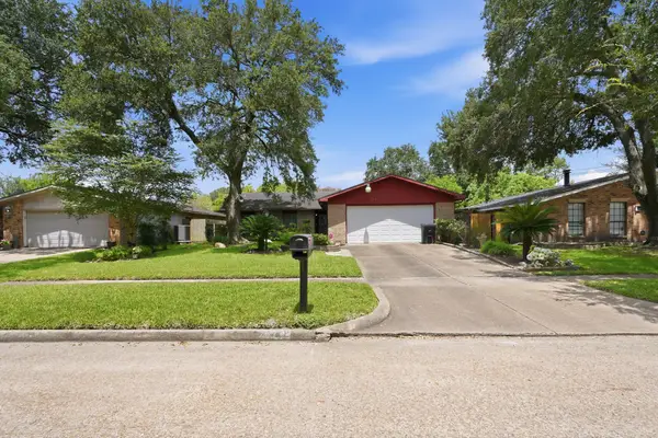 15718 Munson Lane, Houston, TX 77053