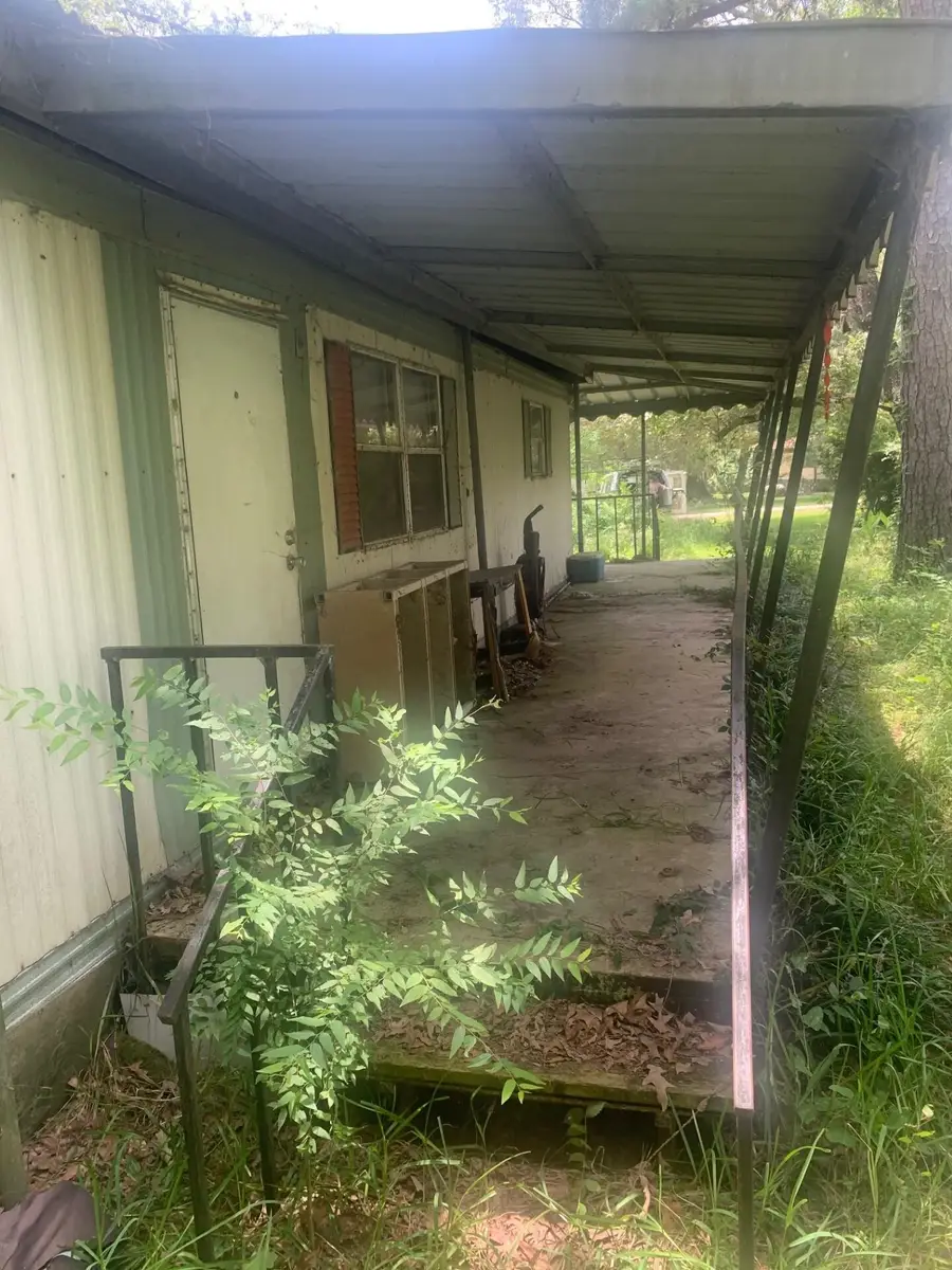 217 E Sunset Drive, Trinity, TX 75862 - #2