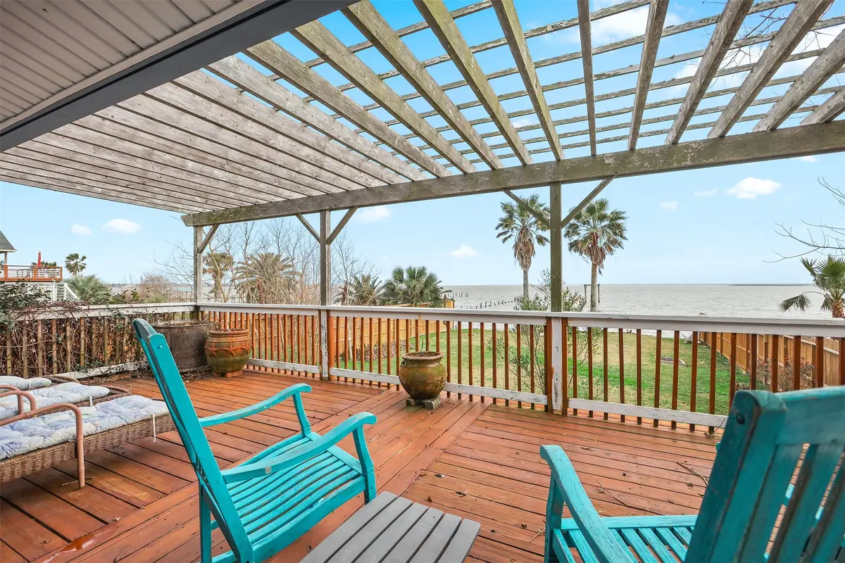 2306 Ave N, Dickinson, TX 77539 - Image #1