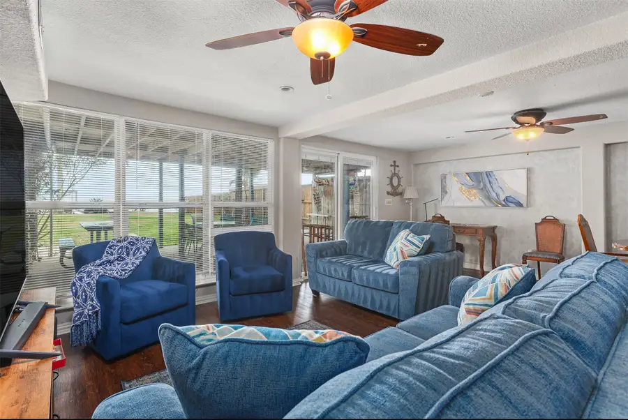 2306 Ave N, Dickinson, TX 77539 - Image #3