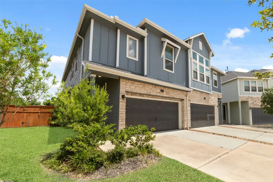 5719 Foggy Vine Court, Fulshear, TX 77441 - #2