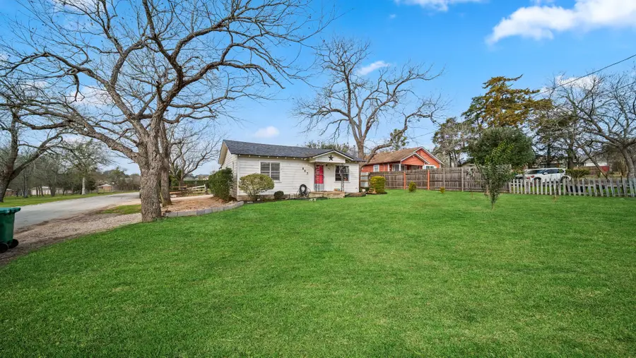 807 Burleson Street, Brenham, TX 77833 - #3