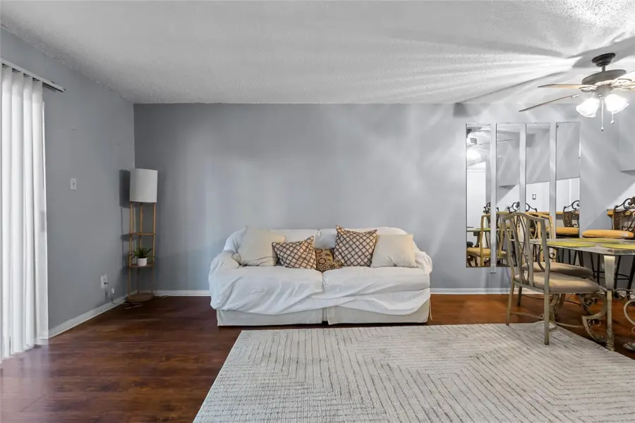 10110 Forum West Drive #622, Houston, TX 77036 - Image #3