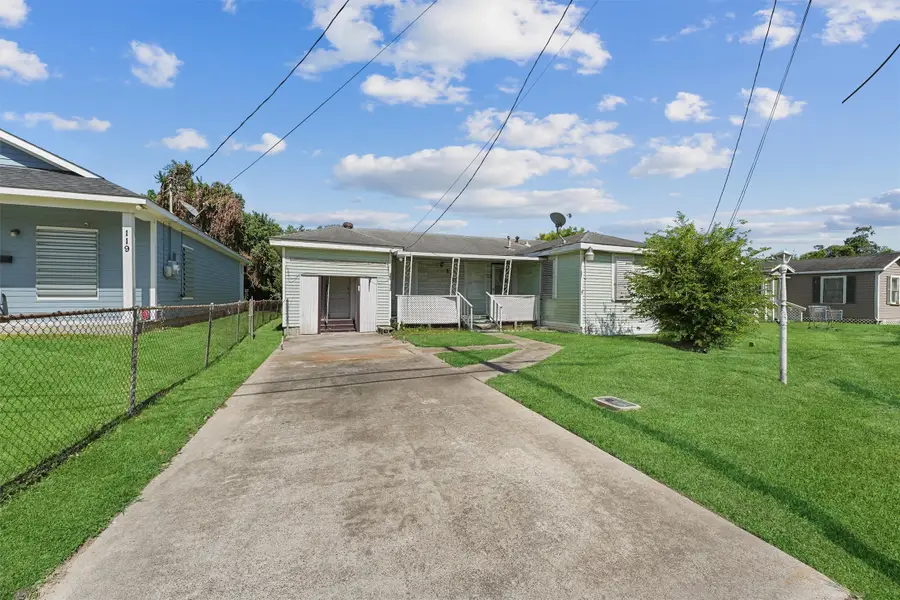 121 Lake Road, La Marque, TX 77568 - Image #2