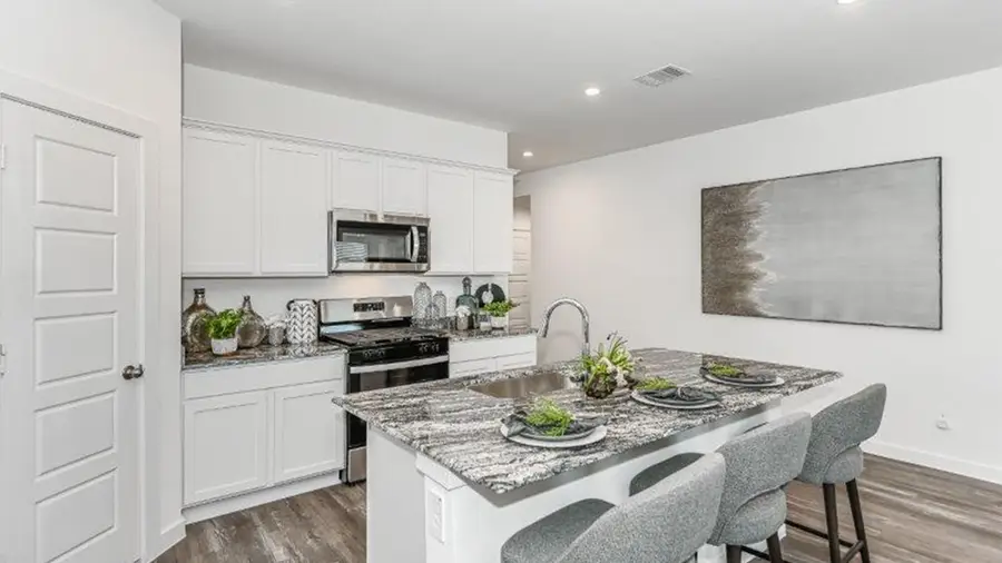 7707 Smooth Valley, Iowa Colony, TX 77583 - Image #3