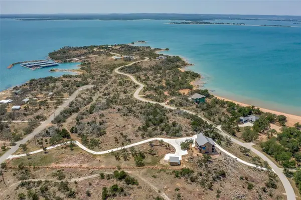 214 Peninsula Drive, Burnet, TX 78611