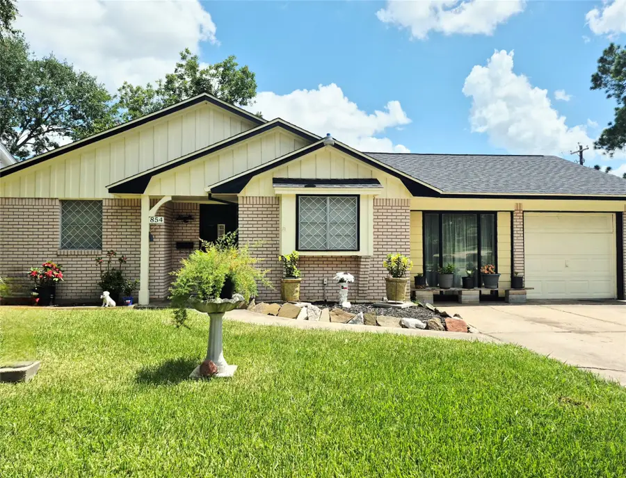 854 Shawnee Street, Houston, TX 77034 - Image #2