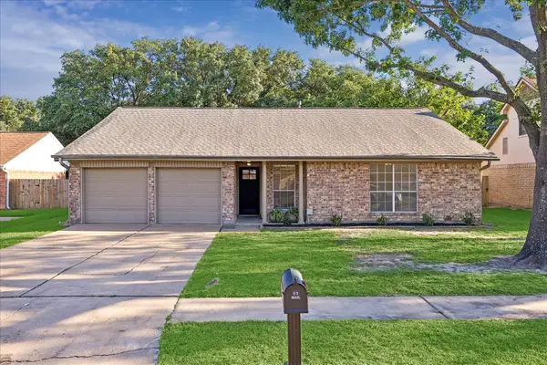 15643 Meadow Village Drive, Houston, TX 77095