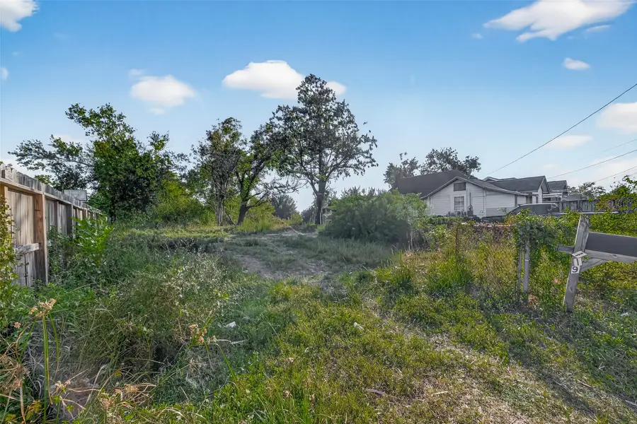 119 Sylvester Road, Houston, TX 77009 - Image #3