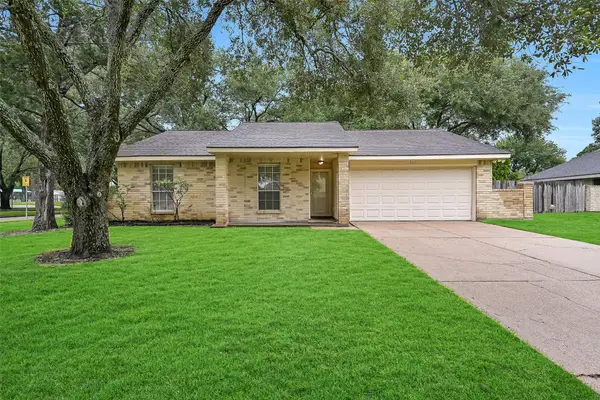 502 Dawn Drive, League City, TX 77573
