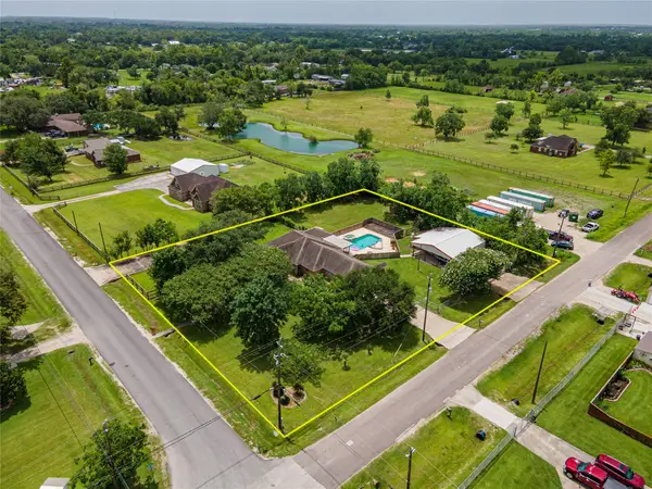 15631 Fir Road, Santa Fe, TX 77517