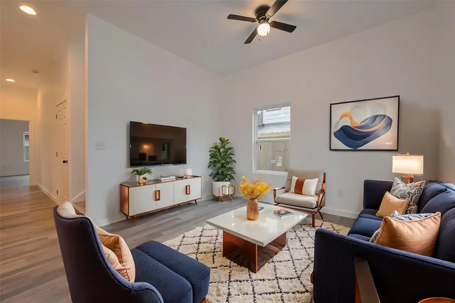 9003 Hilda Street, Houston, TX 77033 - Image #2