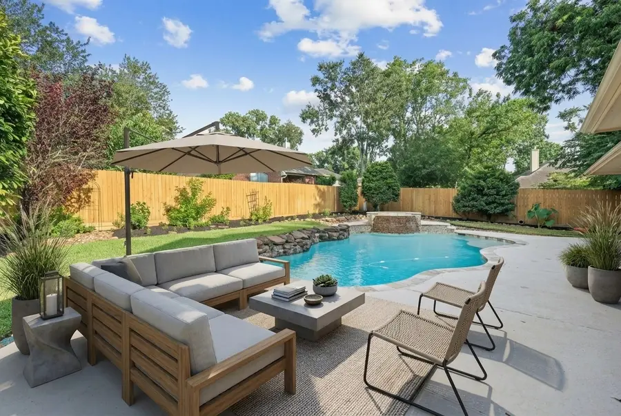 214 Lake View Circle, Montgomery, TX 77356 - Image #2