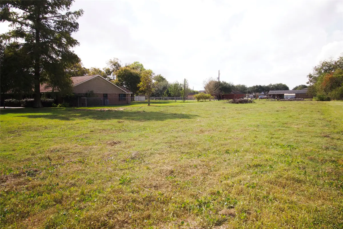10307 Sralla Road, Crosby, TX 77532 - Image #1