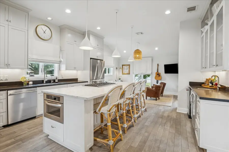 6151 Holly Springs Drive, Houston, TX 77057 - #3