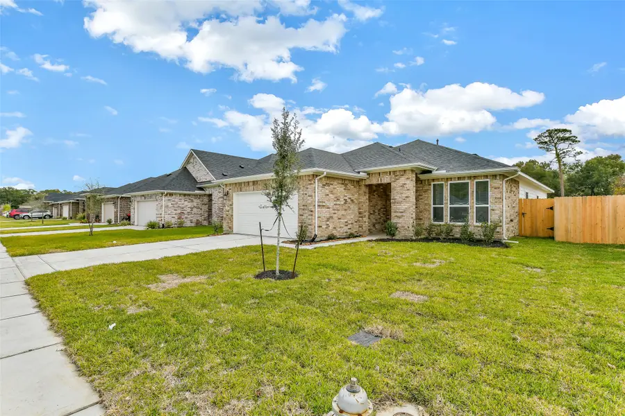3914 Sugardale Street, Baytown, TX 77521 - #3
