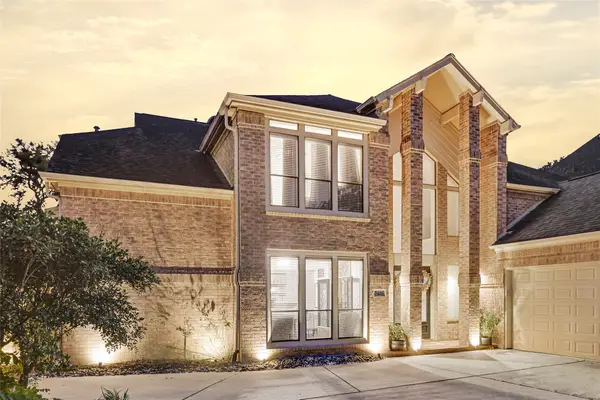 7426 Timberlake Drive, Sugar Land, TX 77479