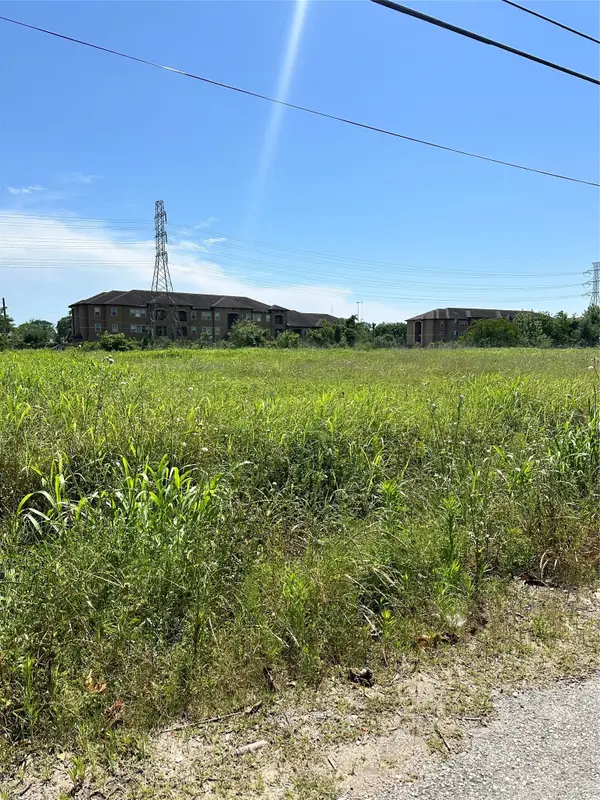 3920B Lynnfield Street, Houston, TX 77016