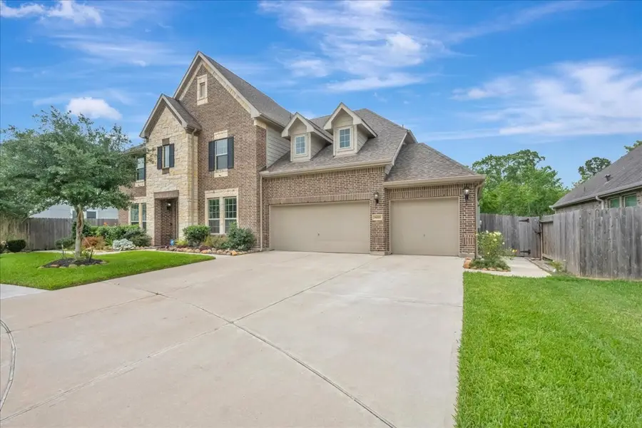 8033 Serenity Drive, Pearland, TX 77584 - #2