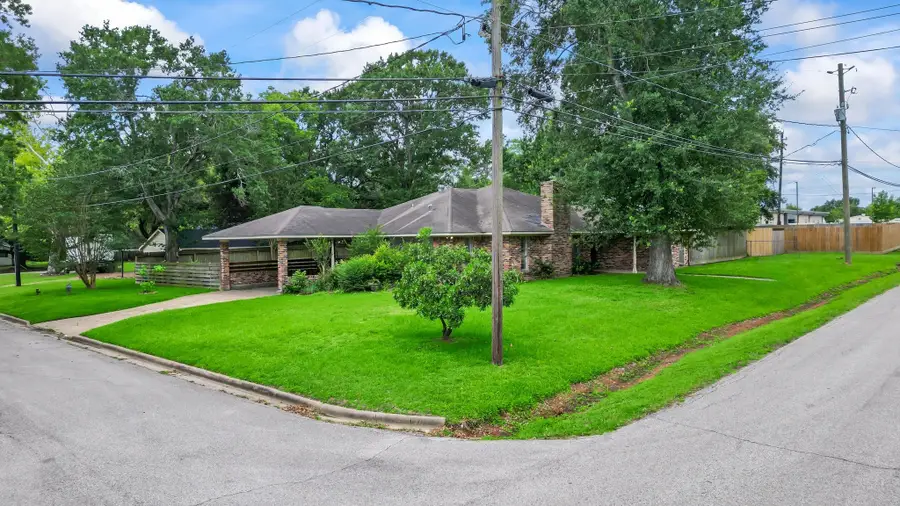 2103 Taylor Street, Waller, TX 77484 - #3