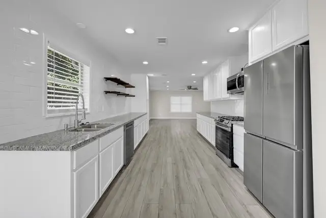 1229 James Street, Deer Park, TX 77536 - #2