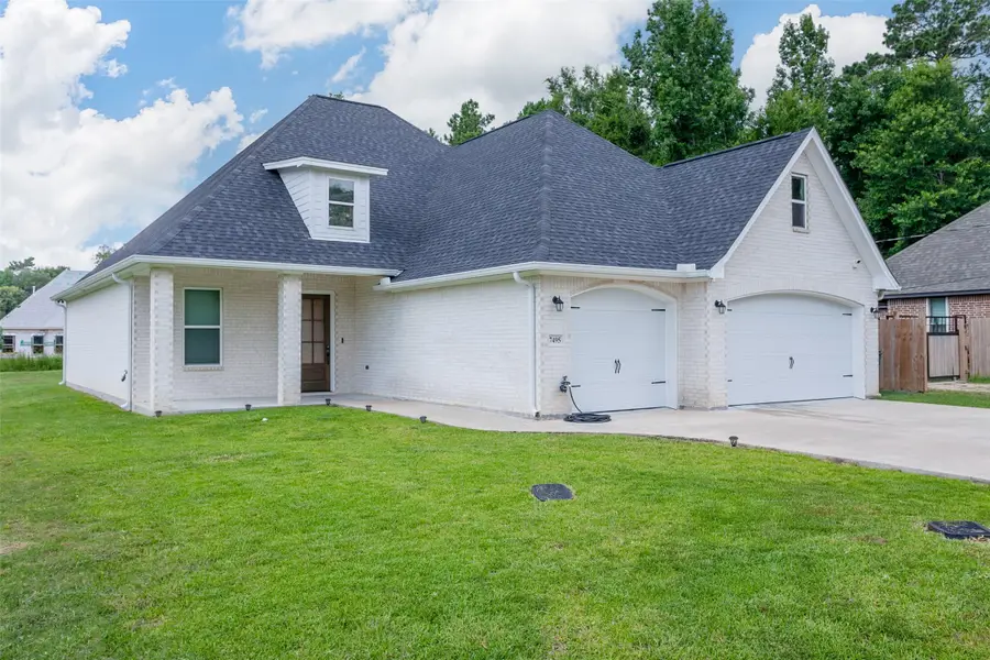 7495 Broussard Road, Beaumont, TX 77713 - Image #2