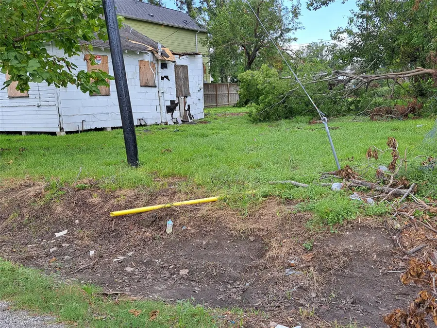 227 E 38th Street, Houston, TX 77018 - Image #3